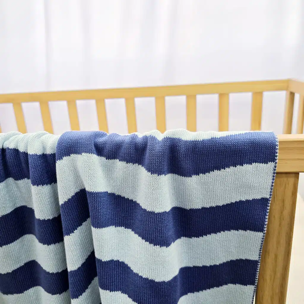 The Little Ripple Blanket